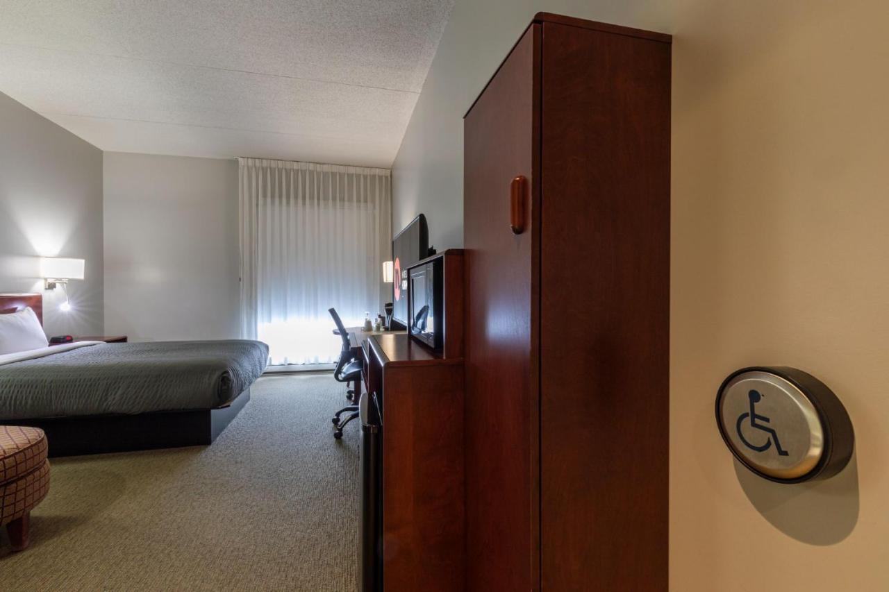 & Normandin 3* Quebec City